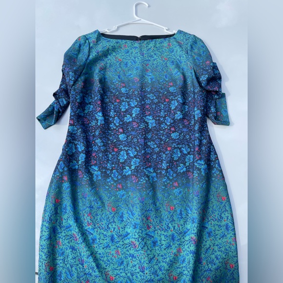 Marchesa Voyage Degrade Floral shift Dress - Picture 5 of 10